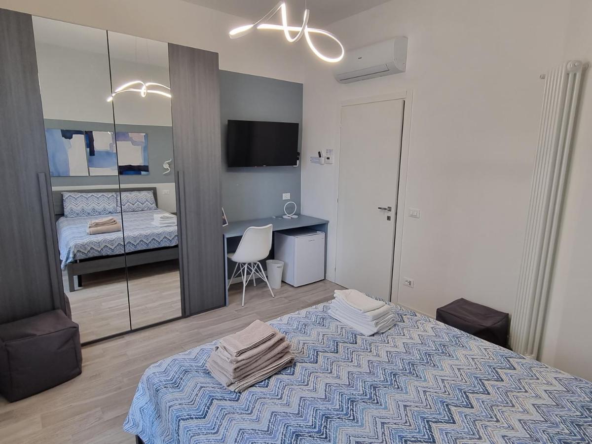 Blue House Apartment - San Massimo 维罗纳 外观 照片