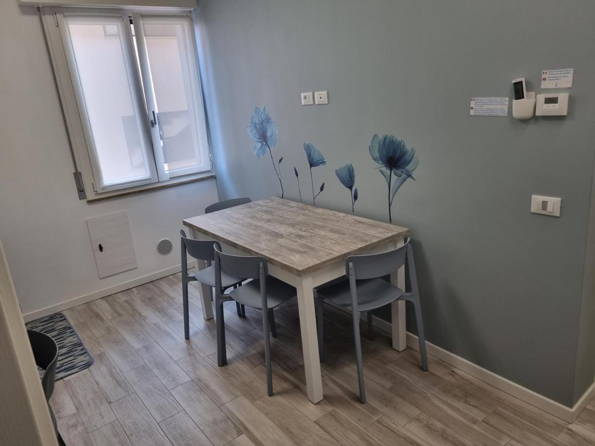 Blue House Apartment - San Massimo 维罗纳 外观 照片
